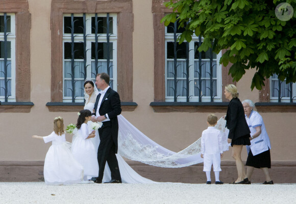 Une décision qui a interrogé. 
Mariage de Gustav et Carina de Sayn-Wittgenstein-Berleburg.