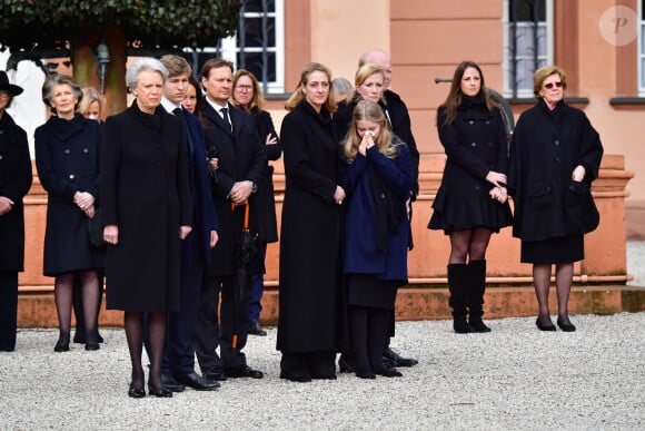 La princesse Benedikte de Danemark, Nathalie Sayn-Wittgenstein-Berleburg, le prince Alexander Johannsmann, Alexandra Sayn-Wittgenstein-Berleburg et sa fille Ingrid, Carina Axelsson et le prince Gustav Sayn-Wittgenstein-Berleburg, Richard Sayn-Wittgenstein-Berleburg - Obsèques du prince Richard de Sayn-Wittgenstein-Berleburg à Bad Berleburg en Allemagne le 21 mars 2017. 