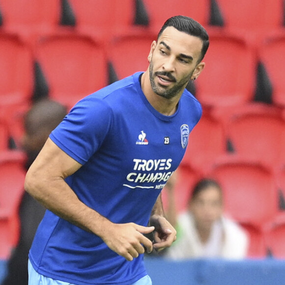 Echauffement des joueurs de Troyes Adil Rami (Troyes) - Match de Ligue 1 Uber Eats "PSG -Troyes" (4-3) au Parc des Princes à Paris le 29 octobre 2022. 