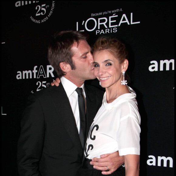 Emmanuel Philibert de Savoie et Clotilde Courau lors de la soirée de l'Amfar à l'hôtel du Cap d'Antibes en 2011.