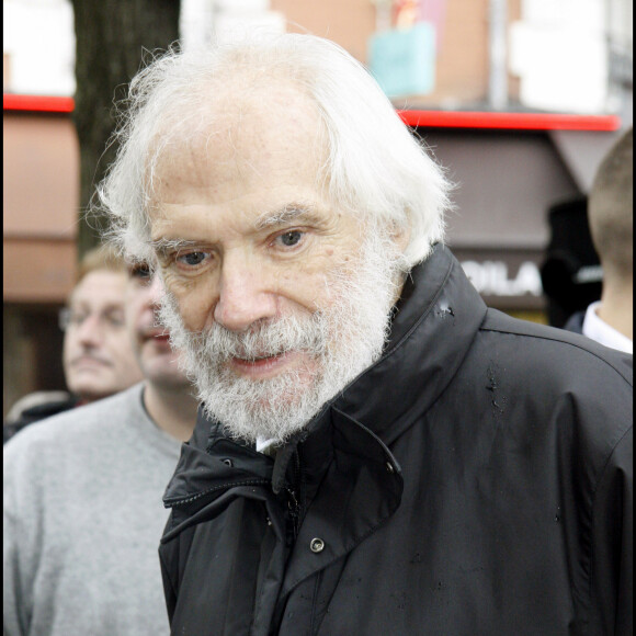 Georges Moustaki - Inauguration de la place Coluche à Paris dans le 14ème arrondissement.