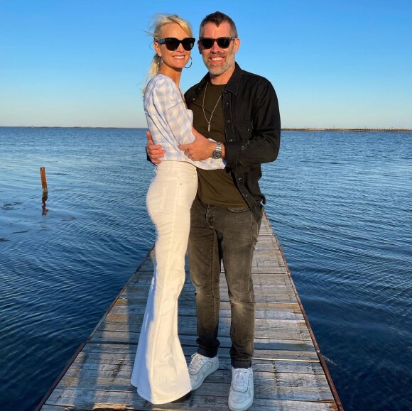 Laeticia Hallyday et Jalil Lespert sur Instagram, juillet 2021.