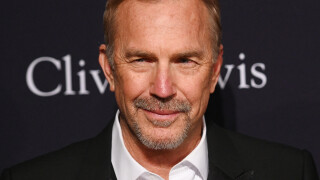 Kevin Costner plongé dans "une grande tristesse : divorce demandé par sa femme Christine... guerre en vue ?