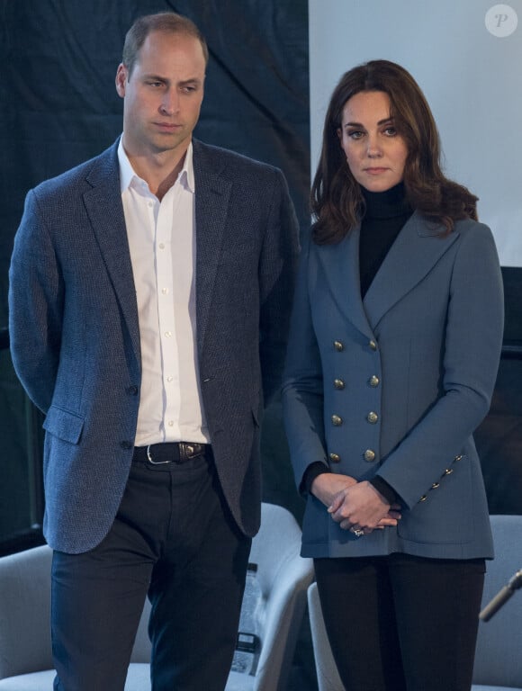 Le prince William, duc de Cambridge, Catherine (Kate) Middleton, duchesse de Cambridge, assistent à la cérémonie de remise de diplômes des apprentis Coach Core au London Stadium. Londres, le 18 octobre 2017. 