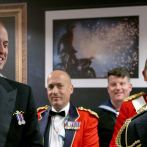 Le prince William et le prince Charles lors du "Royal Edinburgh Military Tattoo". Il s'agit d'un festival international de fanfares militaires ayant lieu chaque année depuis 1950 au Château d'Edimbourg, en Écosse. Le 16 août 2017.  The Prince Charles and Prince William, Duke of Cambridge, attend the Royal Edinburgh Military Tattoo at Edinburgh Castle. August 16th, 2017. 