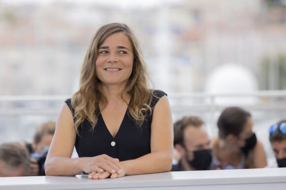 Blanche Gardin au photocall du film France lors du 74ème festival international du film de Cannes le 16 juillet 2021 © Borde / Jacovides / Moreau / Bestimage 