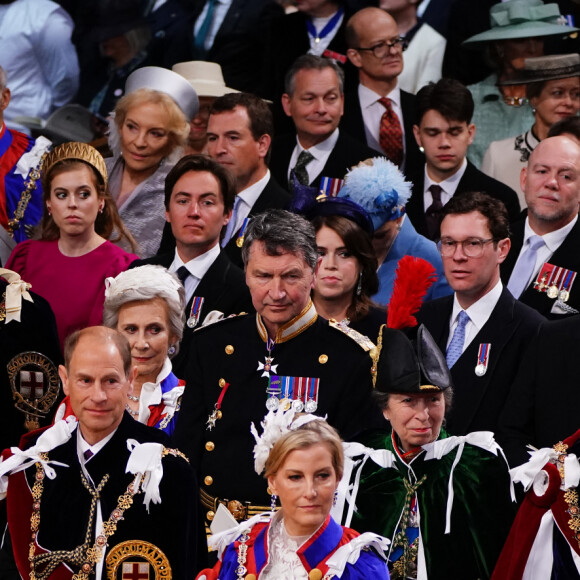 Le prince Edward, duc d'Edimbourg et Sophie, duchesse d'Edimbourg, James Mountbatten-Windsor, Comte de Wessex, Lady Louise Windsor, Le duc et la duchesse de Gloucester, Vice Admiral Sir Tim Laurence et La princesse Anne, Le prince Andrew, duc d’York, La princesse Beatrice d’York et son mari Edoardo Mapelli Mozzi, La princesse Eugenie d’York et son mari Jack Brooksbank et Le prince Harry, duc de Sussex - Les invités à la cérémonie de couronnement du roi d'Angleterre à l'abbaye de Westminster de Londres, Royaume Uni, le 6 mai 2023.
