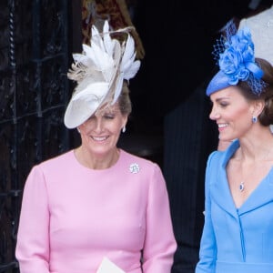 Catherine (Kate) Middleton, duchesse de Cambridge, Sophie Rhys-Jones, comtesse de Wessex, lors de la cérémonie de l'ordre de la Jarretière à la chapelle Saint-Georges du château de Windsor.