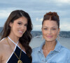 La cinéaste a ainsi croisé Iris Mittenaere et son compagnon Diego El Glaoui, mais aussi Stéfi Celma, Carla Ginola ou Caroline Receveur.
Iris Mittenaere et Caroline Receveur au défilé Etam Croisière 2023 à Saint-Tropez le 11 mai 2023. © Rachid Bellak / Bestimage