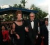 Elle s'y est déjà souvent rendue, notamment avec ses parents, comme Marcello Mastroianni
Chiara et Marcello Mastroianni au Festival de Cannes 1996 pour Trois vies et une seule mort