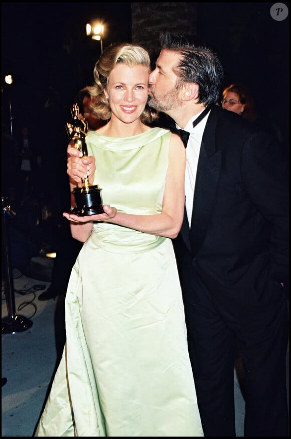 Alec Baldwin et Kim Basinger lors de la soirée des Oscars.