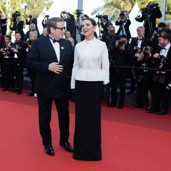 Benoit Magimel, Juliette Binoche - Montée des marches du film " La passion de Dodin Bouffant " lors du 76ème Festival International du Film de Cannes, au Palais des Festivals à Cannes. Le 24 mai 2023 © Olivier Borde / Bestimage 