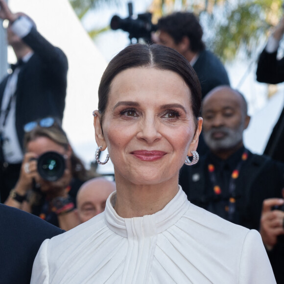 Et se sont retrouvés, vingt ans après leur séparation.
Benoit Magimel, Juliette Binoche - Montée des marches du film " La passion de Dodin Bouffant " lors du 76ème Festival International du Film de Cannes, au Palais des Festivals à Cannes. Le 24 mai 2023 © Olivier Borde / Bestimage 