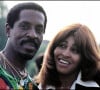 Tina Turner est morte ce mercredi, après plus de soixante ans de carrière et de très nombreux tubes. Une star qui avait connu la gloire, puis une descente aux enfers après son divorce avec Ike.
Tina et Ike Turner en Allemagne.