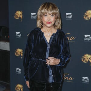 Sans oublier qu'à la suite de ce divorce, elle avait été boudée par les médias ainsi que par les producteurs. 
Tina Turner - Photocall de la comédie musicale "Tina - The Tina Turner Musical" à Hambourg. Le 23 octobre 2018