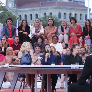 Exclusif - Michèle Laroque, Alessandra Sublet, Eric Serra - Emission "C à vous" lors du 76ème Festival International du Film de Cannes le 24 mai 2023. © Jack Tribeca / Bestimage