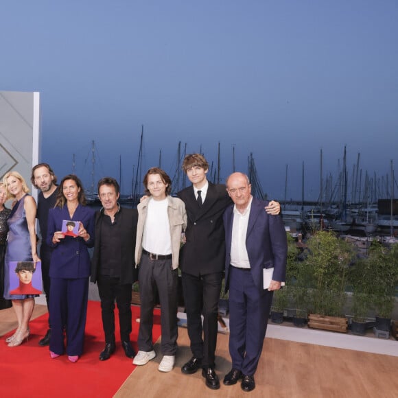 Exclusif - Bertrand Chameroy, Patrick Cohen, Anne-Elisabeth Lemoine, Michèle Laroque, Fred Testot, Alessandra Sublet, Eric Serra, Felix Lefebvre, Pierre de Maire, Pierre Lescure - Emission "C à vous" lors du 76ème Festival International du Film de Cannes le 24 mai 2023. © Jack Tribeca / Bestimage