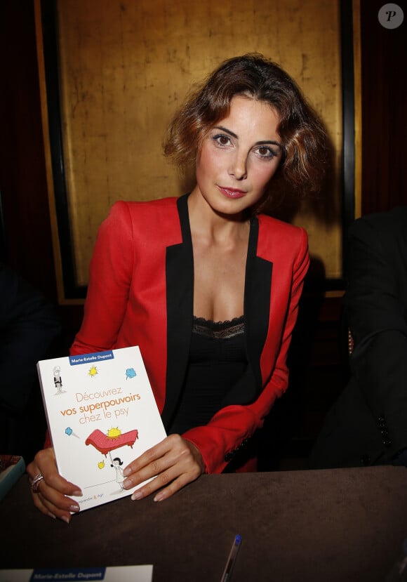 Marie-Estelle Dupont - Le 38ème cocktail des écrivains dans les salons du Fouquet's à Paris, le 26 novembre 2015. © Marc Ausset-Lacroix