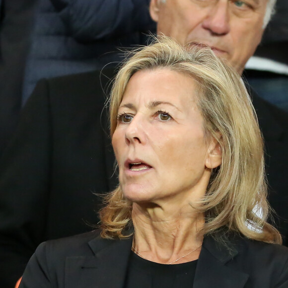 Exclusif - Claire Chazal avec son fils François Poivre d'Arvor et un ami assistent au quart finale de la Ligue des Champions de football au Parc des Princes entre le PSG et le FC Barcelone à Paris le 15 avril 2015.