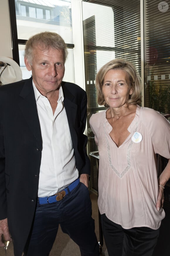 François, le fils de Patrick Poivre d'Arvor et Claire Chazal a fait son apparition ce jeudi.
Patrick Poivre d'Arvor et Claire Chazal - 11ème édition du "BGC Charity Day" à Paris. 