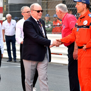 Le prince Albert II de Monaco - La famille princière de Monaco assiste aux séances d'essais qualificatives du 80ème Grand Prix de Monaco de Formule 1 à Monaco le 27 mai 2023. © Bruno Bebert/Bestimage 