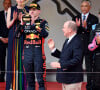 Le Grand Prix a été remporté cette année par Max Verstappen.
La princesse Charlène de Monaco, le prince Albert II de Monaco, le roi de Malaisie, Abdullah Shah, Max Verstappen - Remise de prix du 80ème Grand Prix de Monaco de Formule 1 à Monaco le 28 Mai 2023. 