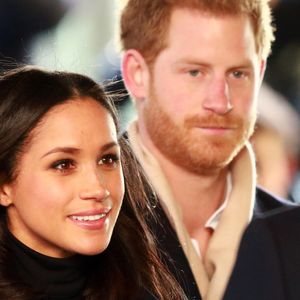 Pourtant leurs relations n'ont pas toujours été au beau fixe.
Le prince Harry et sa fiancée Meghan Markle arrivent au "Nottingham Contemporary" pour la journée mondiale de la lutte contre le Sida à Nottingham à l'occasion de leur première visite officielle depuis leurs Fiançailles à Nottingham le 1er decembre 2017.