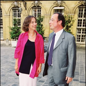 Archives - Ségolène Royal et son mari François Hollande à la Garden Party de l'Elysée à Paris.