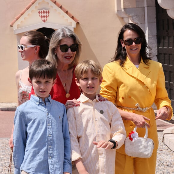 Le petit garçon a passé la journée avec ses cousins. 
La princesse Alexandra de Hanovre, Stefano Casiraghi, Francesco Casiraghi, La princesse Caroline de Hanovre et Pauline Ducruet - "Le rocher en fête" la principauté de Monaco fête le centenaire du prince Rainier III à Monaco, le 31 mai 2023. © Jean-Charles Vinaj/Pool Monaco/Bestimage 