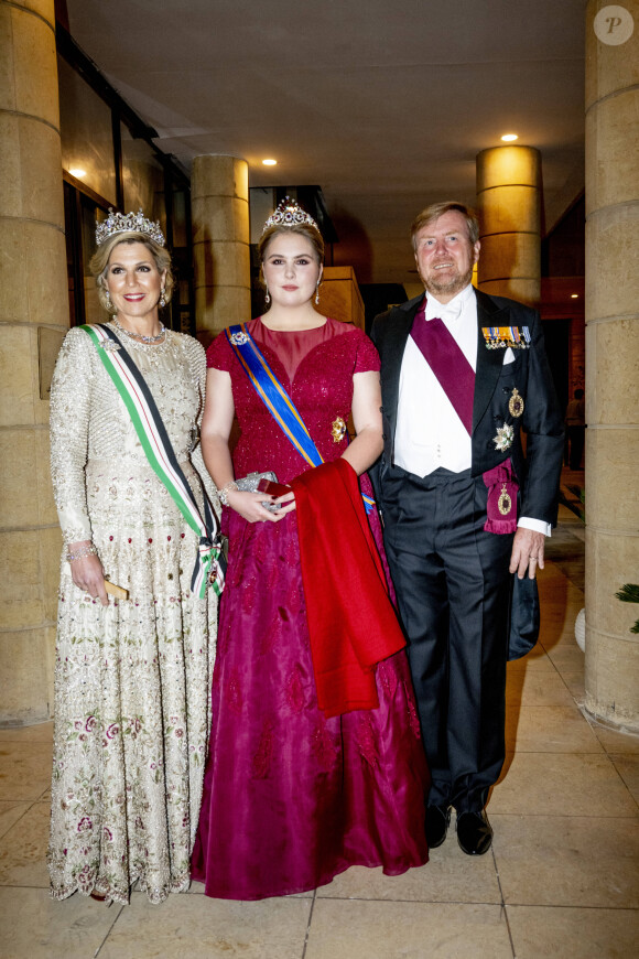 La princesse Amalia des Pays-Bas et ses parents le roi Willem Alexander et la reine Maxima - Les familles royales sont conviées à une réception pour le mariage du prince Hussein bin Abdullah II et Rajwa Al-Saif au palais Husseiniya à Amman, Jordanie le 1er juin 2023. 