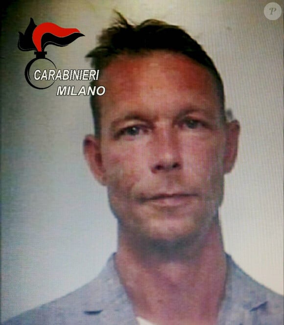 Ils enverront à Christian Bruckner un courrier pour lui indiquer qu'ils allaient l'interroger au sujet de la disparition de la fillette.
Mugshot de Christian Bruckner - Une enquête des forces de police de trois pays, l'Allemagne, le Portugal et le Royaume-Uni, a permis aux enquêteurs de cibler Christian Brückner, comme principal suspect de la disparition de la petite Maddie McCann. 