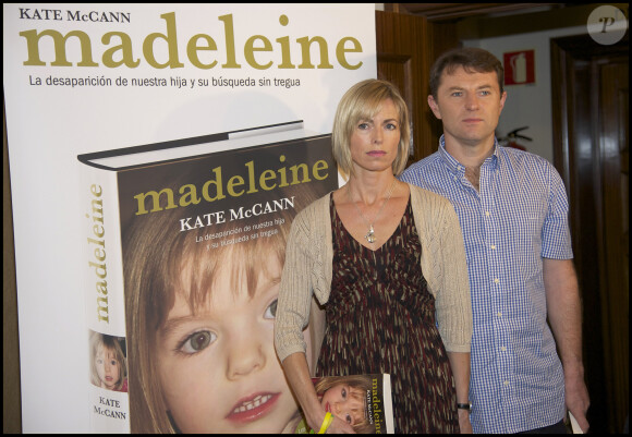 Kate and Gerry McCann présentent leur livre sur leur fille.