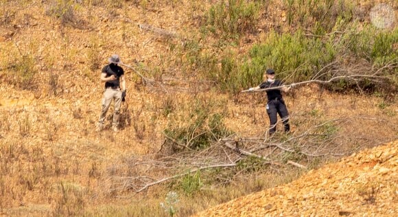 De nouvelles fouilles ont lieu au Portugal dans la cadre de l'enquête sur la disparition de Maddie McCann, datant de 2007. Le barrage d'Arade, où ont lieu les recherches, se situe à 50 kilomètres de l'hôtel où la fillette a disparu. A la demande des policiers allemands, leurs collègues britanniques et portugais unissent leurs forces pour tenter de retrouver une trace de l'enfant, qui aurait eu 20 ans aujourd'hui. La zone avait déjà été fouillée en 2008, y compris par des plongeurs. Le 24 mai 2023. 