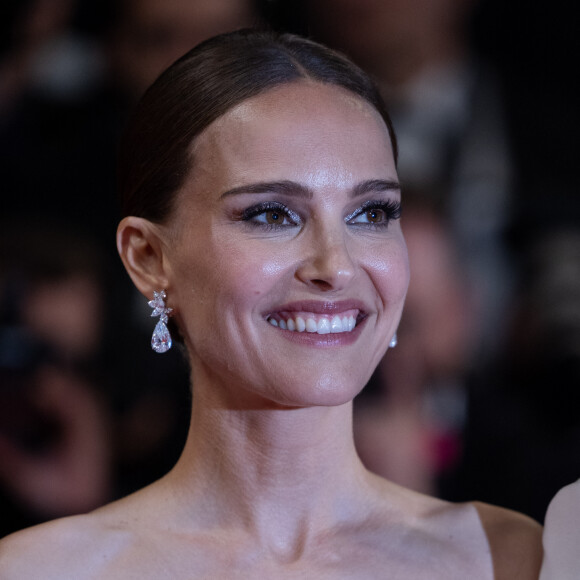 Natalie Portman - Montée des marches du film " May December " lors du 76ème Festival International du Film de Cannes, au Palais des Festivals à Cannes. Le 20 mai 2023 © Olivier Borde / Bestimage 