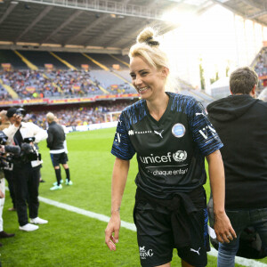 L'ancienne Miss France était à Lens pour le match de l'Unicef
 
Elodie Gossuin (UNICEF) - 3ème édition de la rencontre de football caritative "Match des héros" entre le "RC Lens Légendes" et "L'équipe Unicef" au stade Bollaert-Delelis à Lens le 6 juin 2023. Le tout dans le but de récolter des fonds pour l'Unicef et la fondation Racing Coeur de Lens.