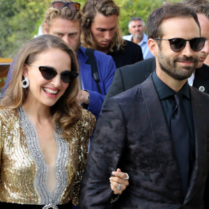 Alors qu'il vivait depuis plusieurs années à Los Angeles avec la mère de ses enfants.
Natalie Portman et son mari Benjamin Millepied arrivent à l'hôtel Excelsior lors du 75ème festival du film de Venise, la Mostra, le 4 septembre 2018 