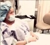 Elle est finalement passée par la case opération le 16 janvier dernier.
Shannen Doherty sur son lit d'hôpital.