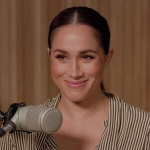 Leurs activités professionnelles devraient, en tout cas, bientôt se réduire.
Meghan Markle, duchesse de Sussex, enregistre des podcasts pour Spotify. Mais depuis le 15 juin 20023, Spotify a annoncé mettre fin au contrat passé avec le prince Harry et Meghan Markle.