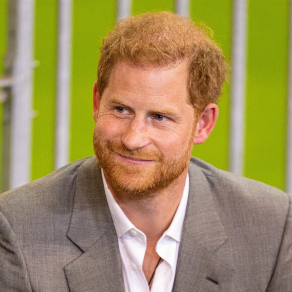 Le prince Harry, duc de Sussex, lors d'une conférence de presse pour l'événement Invictus Games Dusseldorf One Year to Go à Düsseldorf, Allemagne.