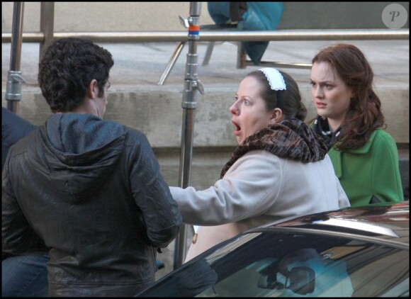 Leighton Meester, Penn Badgley et Zuzanna Szadkowski sur le tournage de Gossip Girl, le 1er mars 2010