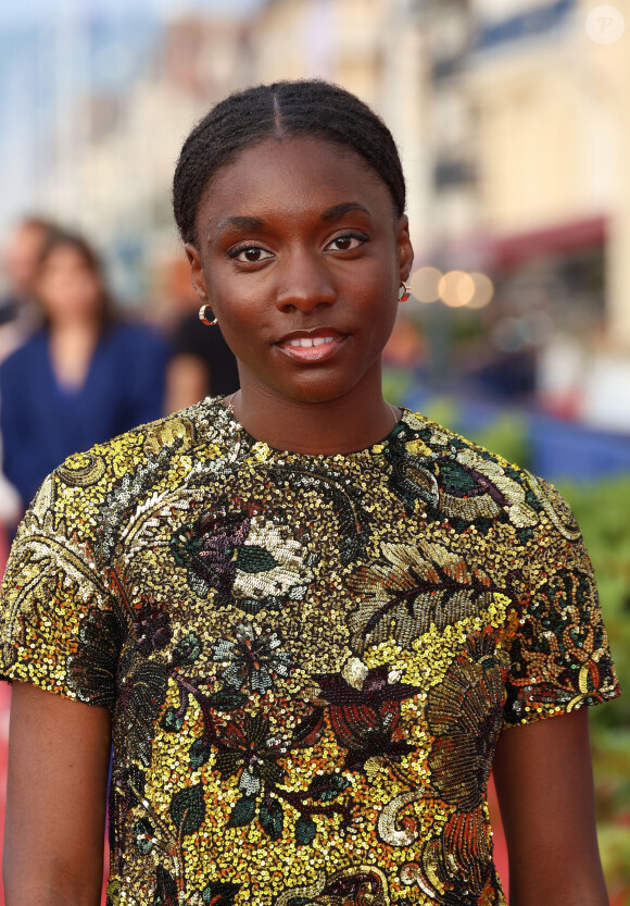 Suzy Bemba sur le tapis rouge de la cérémonie de clôture du 37ᵉ festival du film de Cabourg à Cabourg, France, le 17 juin 2023.
© Coadic Guirec/Bestimage