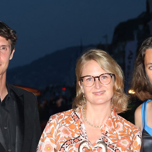 Julien Frison et Anna Novion sur le tapis rouge de la cérémonie de clôture du 37ᵉ festival du film de Cabourg, à Cabourg, France, le 17 juin 2023.
© Coadic Guirec/Bestimage