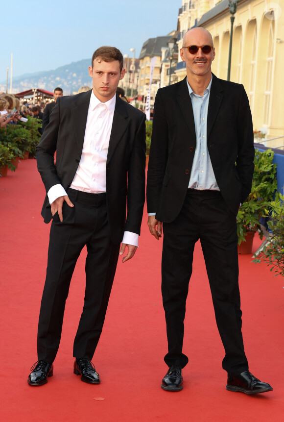 Tom Mercier et Patric Chiha - Cérémonie de clôture du 37e Festival du film de Cabourg, le 17 juin 2023. © Coadic Guirec/Bestimage