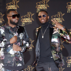 Maitre Gims et Dadju - 20ème cérémonie des NRJ Music Awards au Palais des Festivals à Cannes. Le 10 novembre 2018 © Christophe Aubert via Bestimage