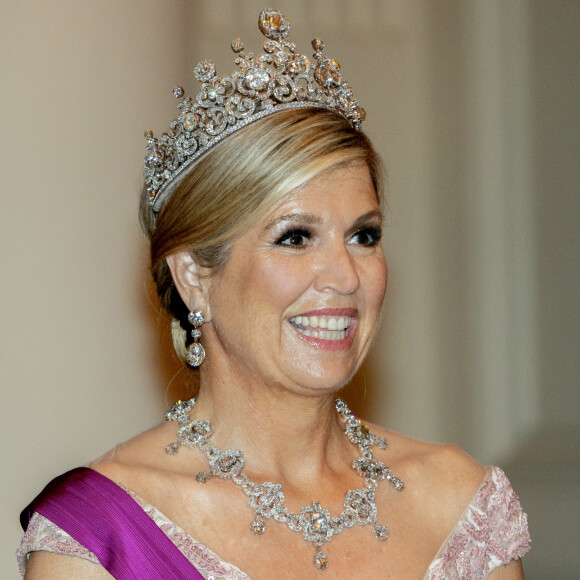 Le roi Willem-Alexander et la reine Maxima des Pays-Bas avec le roi Philippe et la reine Mathilde de Belgique lors du banquet d'état au chateau Laken à Bruxelles, le 20 juin 2023. 