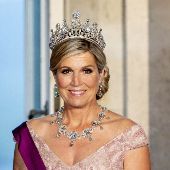Le roi Willem-Alexander et la reine Maxima des Pays-Bas avec le roi Philippe et la reine Mathilde de Belgique lors du banquet d'état au chateau Laken à Bruxelles, le 20 juin 2023. 