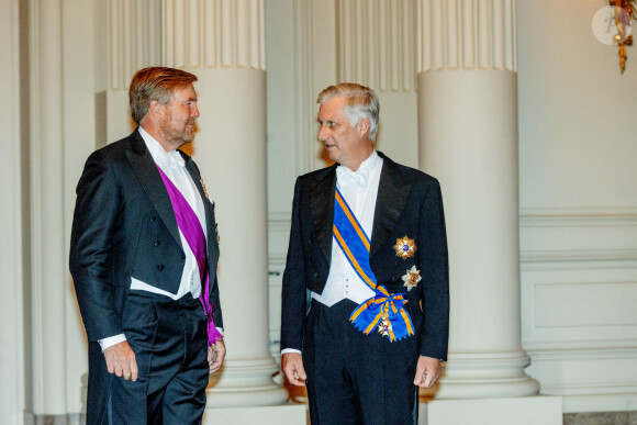 Le roi Willem-Alexander et la reine Maxima des Pays-Bas avec le roi Philippe et la reine Mathilde de Belgique lors du banquet d'état au chateau Laken à Bruxelles, le 20 juin 2023. 