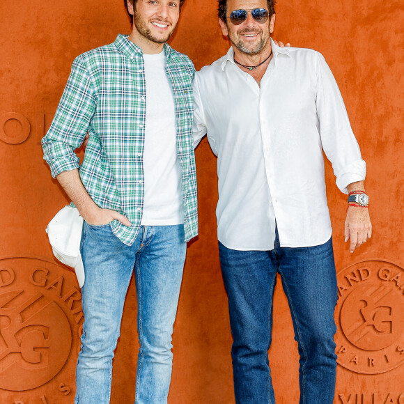 Vianney et Patrick Bruel au village lors des Internationaux de France de tennis de Roland Garros 2023, à Paris, France, le 9 juin 2023. © Jacovides-Moreau/Bestimage 