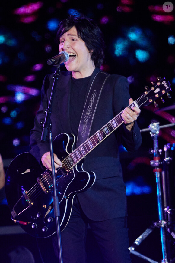 Exclusif - Sharleen Spiteri et son groupe Texas - Enregistrement de l'émission "La fête de la Musique" à Reims, diffusée en direct le 21 juin à 21h10 sur France 2 Une soirée inédite, mise en scène et chorégraphiée par K.Ouali, avec plus de 40 artistes en live. Ils seront accompagnés par les danseurs de la troupe du Paradis Latin et de l'Ecole de danse Studio 511. Une soirée de fête rythmée par des medleys, des duos exceptionnels, les tubes du moment et les talents d'aujourd'hui et de demain. France 2, la ville de Reims et la région Grand Est, vous donne rendez-vous le 21 juin à 21h10, en direct de Reims pour la Fête de la musique ! En partenariat et en simultané sur France Bleu © Cyril Moreau-Jack Tribeca / Bestimage