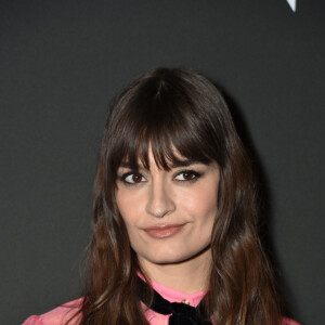 Preuve que même enceinte de 6 mois, elle ne manque pas de style 
Clara Luciani - Photocall de la soirée "Women In Motion" par Kering au Château de la Castre lors du 75ème Festival International du Film de Cannes. Le 22 mai 2022 © Olivier Borde / Bestimage 